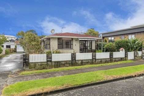 Photo of property in 1/47 South Road, Blagdon, New Plymouth, 4310