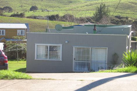Photo of property in 32 Hammond Avenue, Hatfields Beach, Orewa, 0931