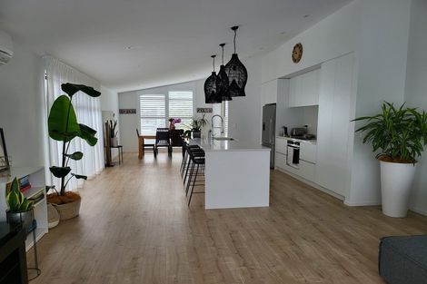 Photo of property in 9 Makete Crescent, Hobsonville, Auckland, 0618