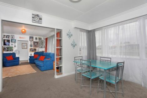 Photo of property in 81 Bridge Street, Bulls, 4818