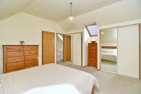 Photo of property in 114b Avonhead Road, Avonhead, Christchurch, 8042