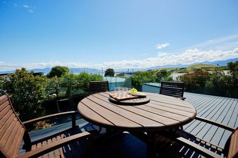 Photo of property in 17 Kotare Place, South Bay, Kaikoura, 7300