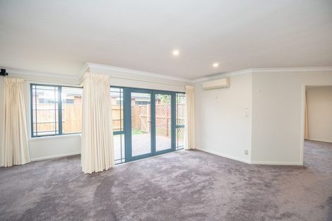 Photo of property in 64 Royal Oak Drive, Kelvin Grove, Palmerston North, 4414