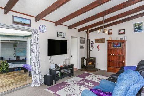 Photo of property in 30 Domain Street, Waiuku, 2123