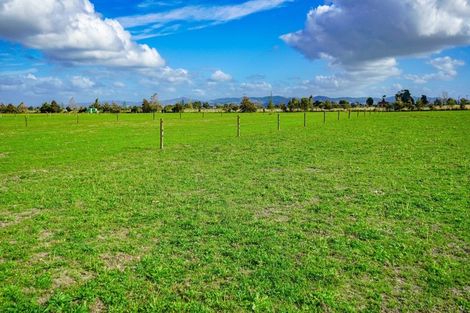 Photo of property in 90 Rawerawe Road, Ngatea, 3597