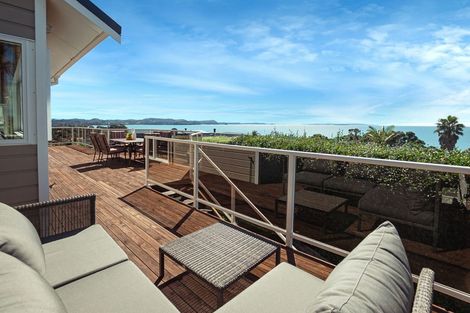 Photo of property in 42 Marellen Drive, Red Beach, 0932