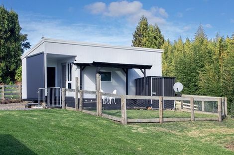 Photo of property in 76 Riddell Road, Kerikeri, 0230