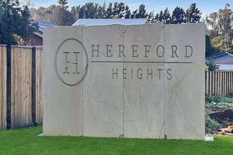 Photo of property in 24 Oldfield Lane, Marton, 4710