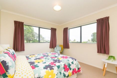 Photo of property in 581 Waitara Road, Huirangi, New Plymouth, 4373