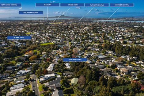 Photo of property in 35 Mcdowell Crescent, Hillcrest, Auckland, 0627