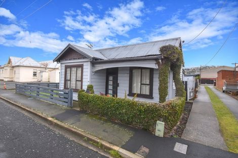 Photo of property in 76 Wesley Street, South Dunedin, Dunedin, 9012