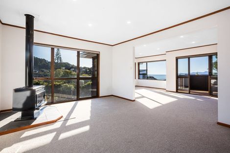 Photo of property in 8 Pukerua Beach Road, Pukerua Bay, 5026