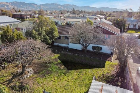 Photo of property in 11 Exeter Street, Waimate, 7924