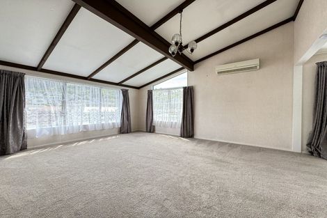 Photo of property in 43 Cortina Avenue, Johnsonville, Wellington, 6037