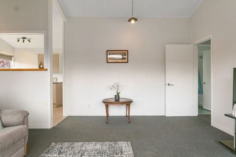 Photo of property in 65 Hinekura Avenue, Taupo, 3330