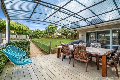 Photo of property in 11 Ries Street, Dannevirke, 4930