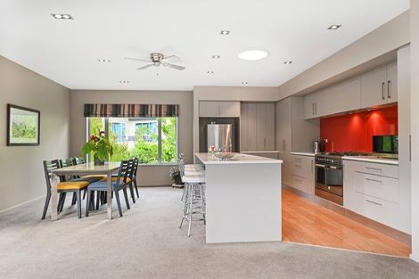 Photo of property in 10 Sunhaven Place, Huntsbury, Christchurch, 8022