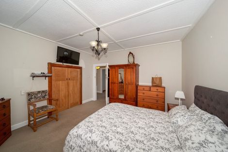 Photo of property in 173 Carrington Street, Lower Vogeltown, New Plymouth, 4310