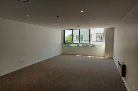 Photo of property in 7 Albionvale Road, Glen Eden, Auckland, 0602