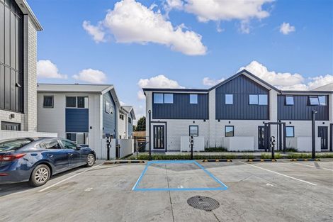 Photo of property in 3/21 Titoki Street, Te Atatu Peninsula, Auckland, 0610