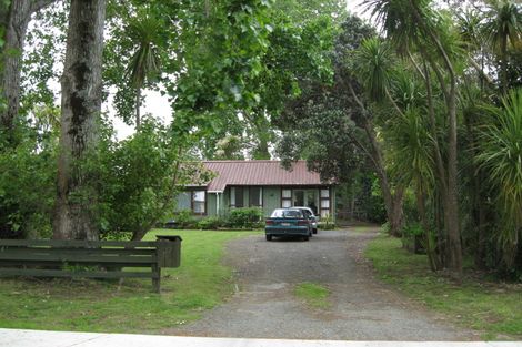 Photo of property in 27 The Circle, Manly, Whangaparaoa, 0930