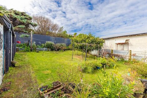 Photo of property in 40 Karaka Street, Castlecliff, Whanganui, 4501