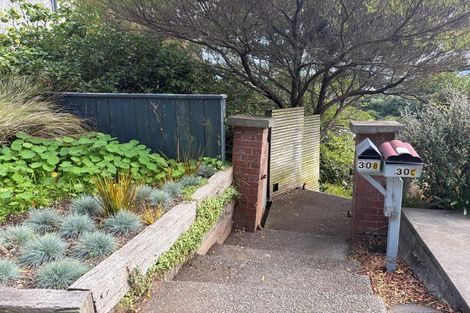 Photo of property in 30a Sutherland Crescent, Melrose, Wellington, 6023