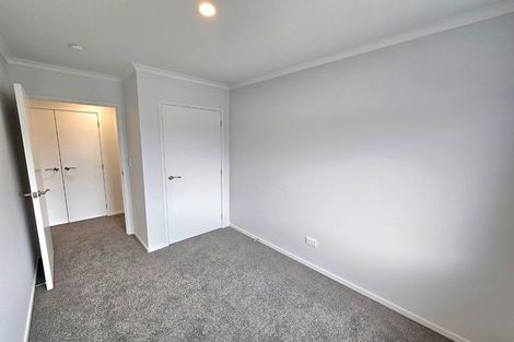 Photo of property in 43a South Road, Blagdon, New Plymouth, 4310