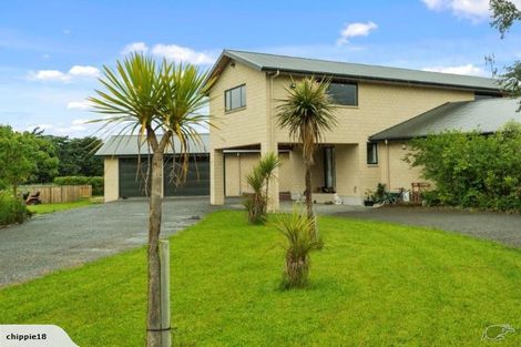 Photo of property in 102 Glews Road, Cust, Rangiora, 7471