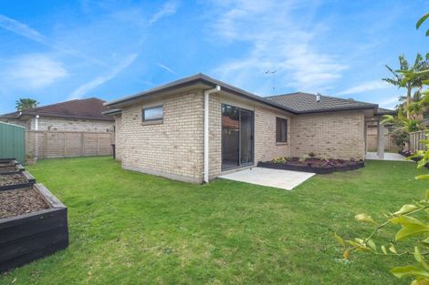 Photo of property in 16/100 Millers Road, Brookfield, Tauranga, 3110