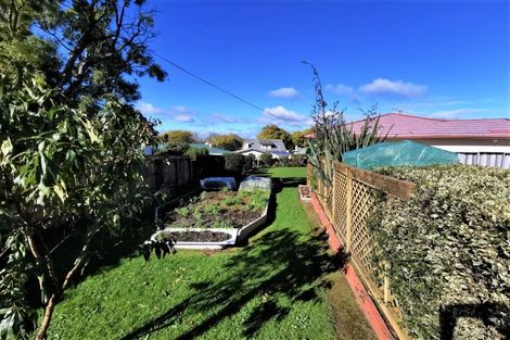 Photo of property in 32 Queen Street, Dannevirke, 4930