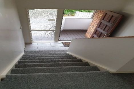 Photo of property in 2/7 Delamare Court, Sunnynook, Auckland, 0632