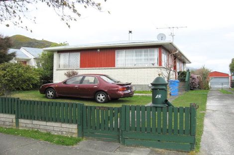 Photo of property in 18 Pencarrow Crescent, Wainuiomata, Lower Hutt, 5014