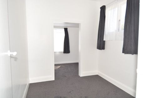 Photo of property in 36 Brown Street, Strathern, Invercargill, 9812