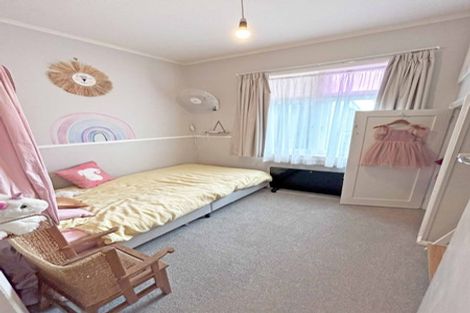 Photo of property in 1042 Heaphy Terrace, Fairfield, Hamilton, 3214