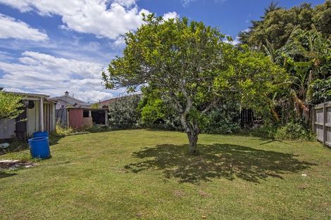 Photo of property in 54 Kamo Road, Kensington, Whangarei, 0112