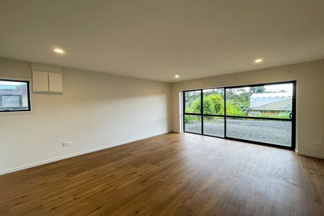Photo of property in 12b Lewis Street, Blockhouse Bay, Auckland, 0600