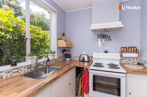 Photo of property in 96 Main South Road, Green Island, Dunedin, 9018