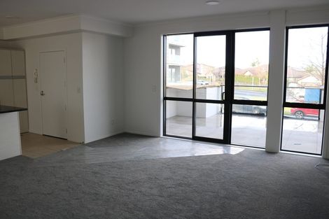 Photo of property in 7/130 Stancombe Road, Flat Bush, Auckland, 2016