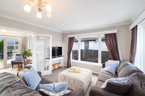 Photo of property in 21 Springbank Street, Bryndwr, Christchurch, 8053