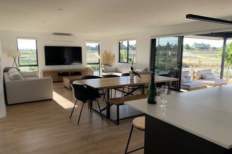 Photo of property in 33 Te Paea Avenue, Karaka, 2124