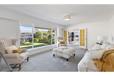 Photo of property in 40 Harrowdale Drive, Avonhead, Christchurch, 8042