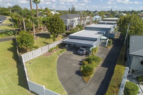 Photo of property in 1/27 Park Rise, Campbells Bay, Auckland, 0630