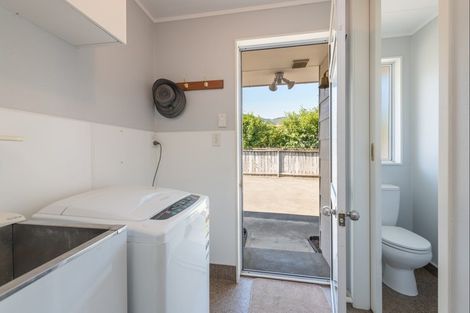 Photo of property in 28 Rochfort Drive, Richmond, 7020