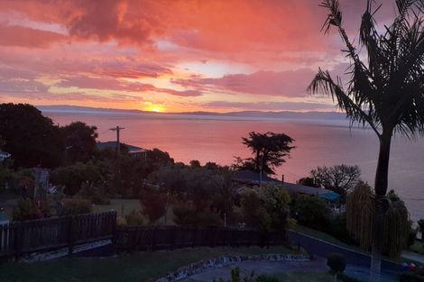 Photo of property in 21 Adams Road, Thornton Bay, Thames, 3575