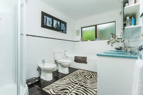Photo of property in 13 Mawson Avenue, Torbay, Auckland, 0630
