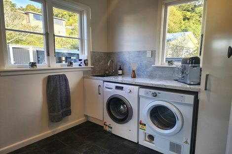 Photo of property in 27 Byron Street, Greymouth, 7805