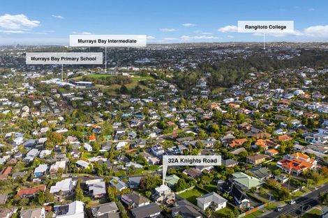 Photo of property in 32a Knights Road, Rothesay Bay, Auckland, 0630