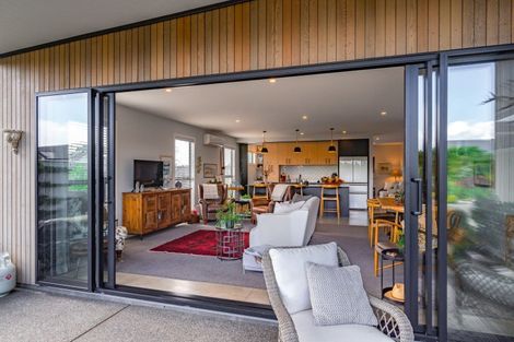 Photo of property in 54 Gimson Street, Solway, Masterton, 5810