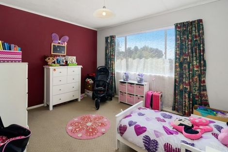 Photo of property in 23 Barron Crescent, Fenton Park, Rotorua, 3010